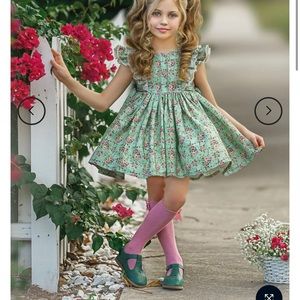 Doll cake size 6 dress worn once for graduation